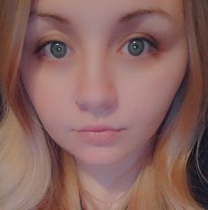 Meet your Posher, Catie